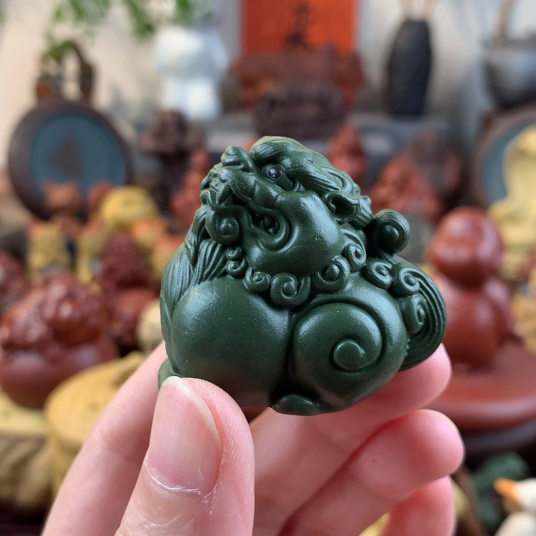 紫砂茶宠小喜狮绿泥