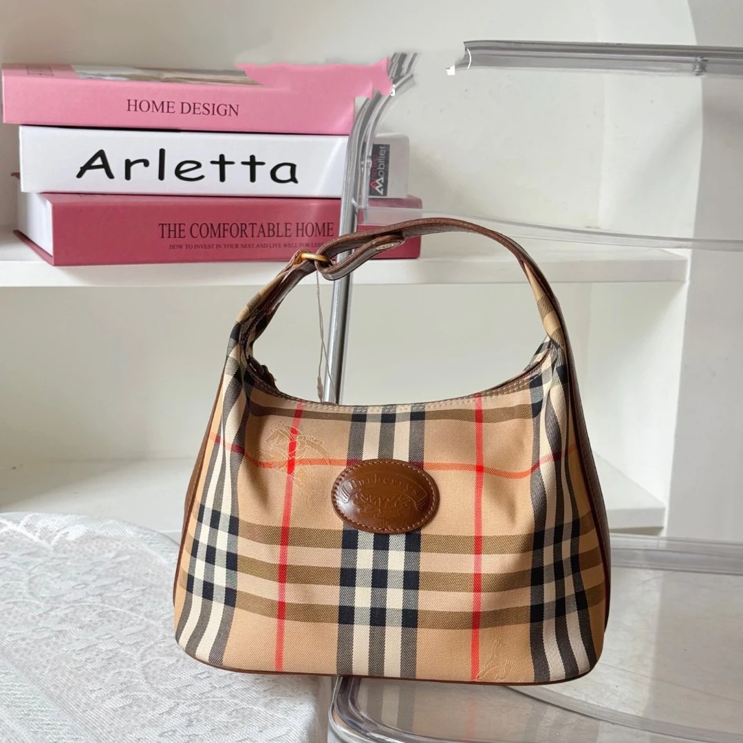 95新 BURBERRY/博柏利 XM/棕色经典格纹手提战马饭盒包WJ10102397