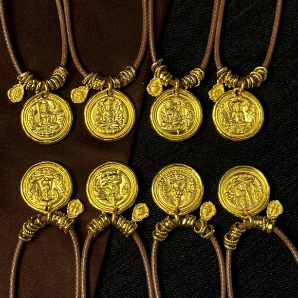 【周蜜儿】八大守护金饼 细工錾刻 黄金足金999 经典复古项链