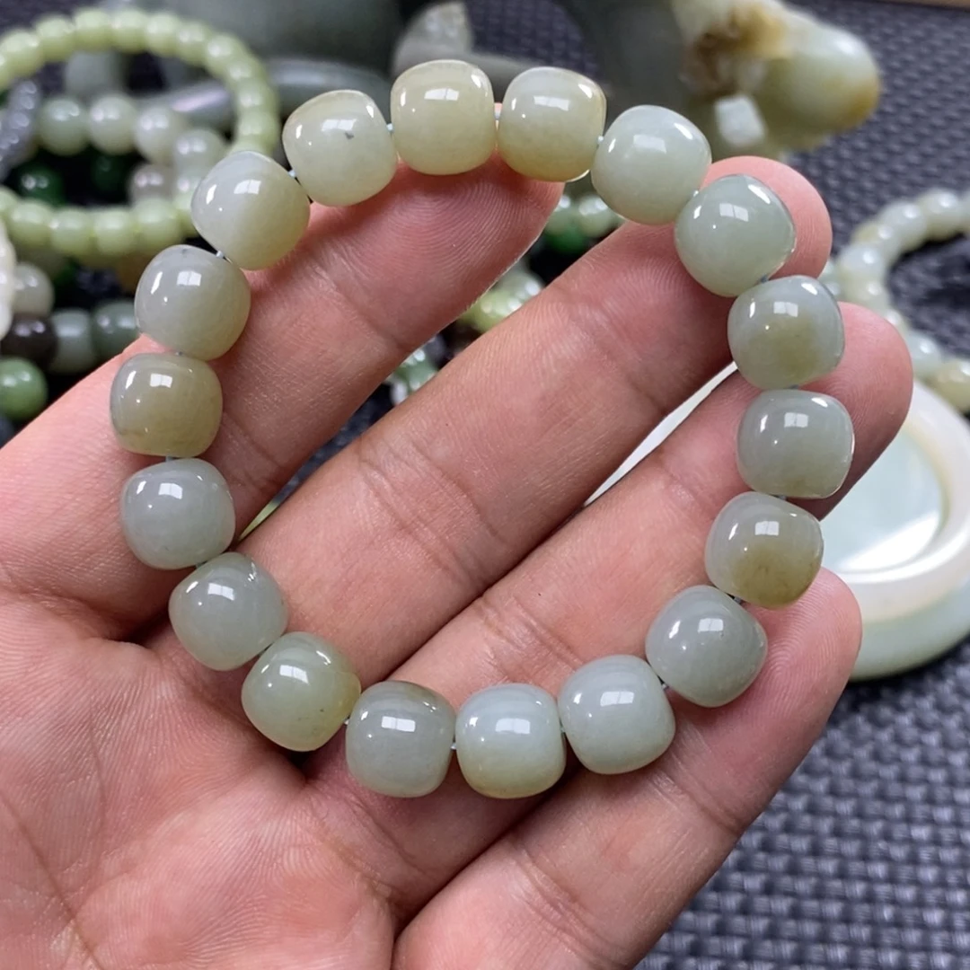 和田玉未镶嵌手链