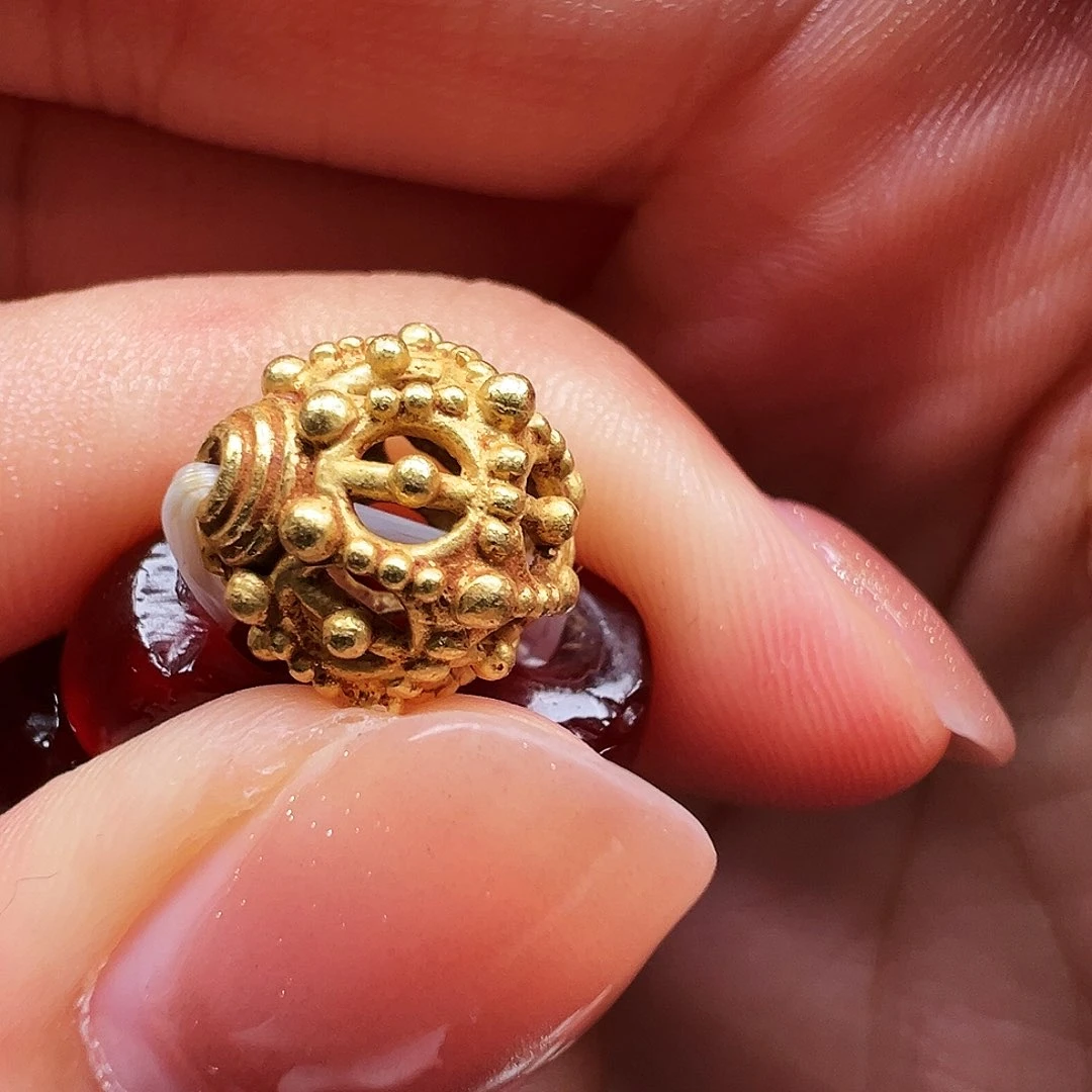 未镶嵌颈饰玛瑙/玉髓钰*