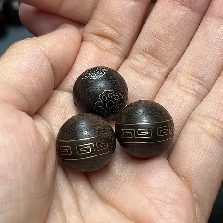 沉香手串魏*白棋玉化