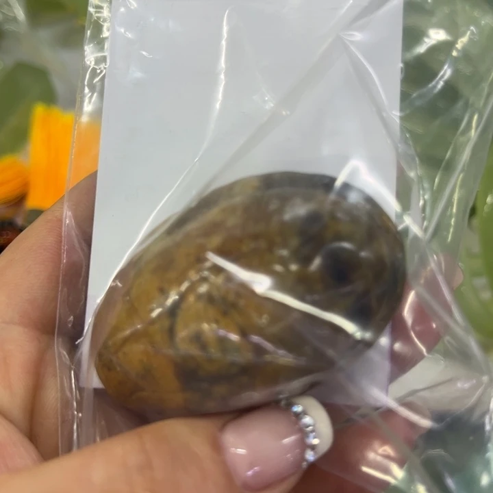 蛇纹石玉吊坠合金包*欠