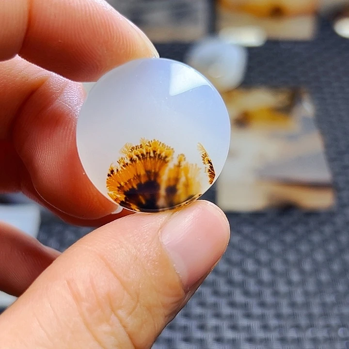 顽***森未镶嵌玛瑙/玉髓珠宝半成品