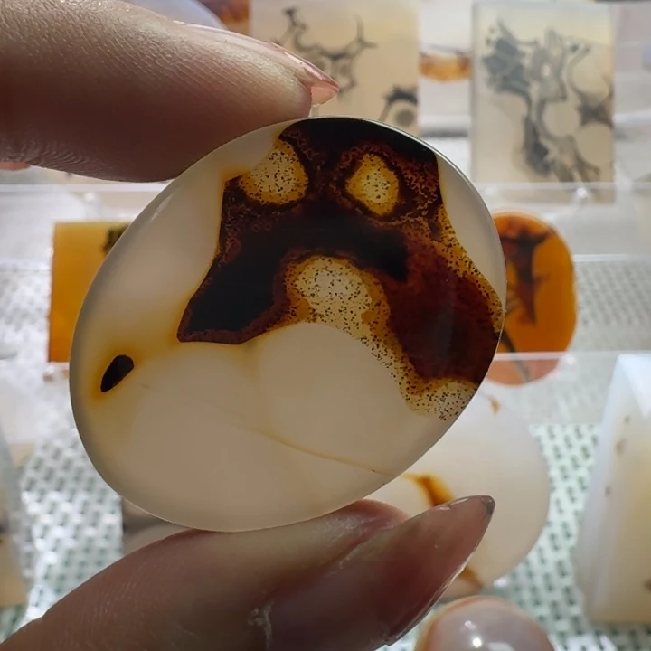 玛瑙/玉髓未镶嵌项链