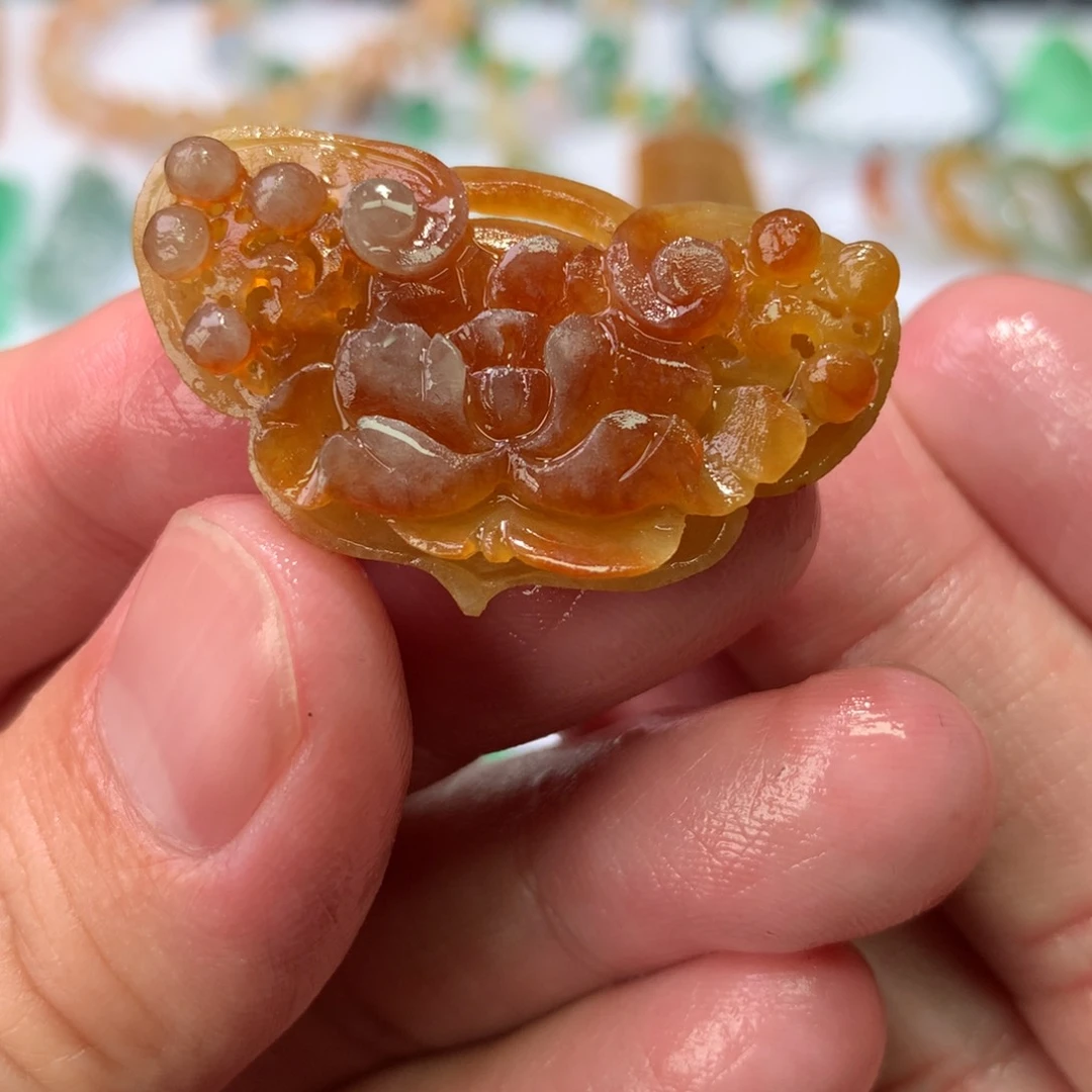 未镶嵌定制翡翠吊坠