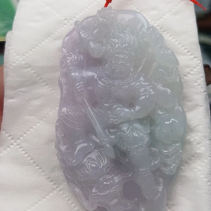 翡翠未镶嵌颈饰挂件