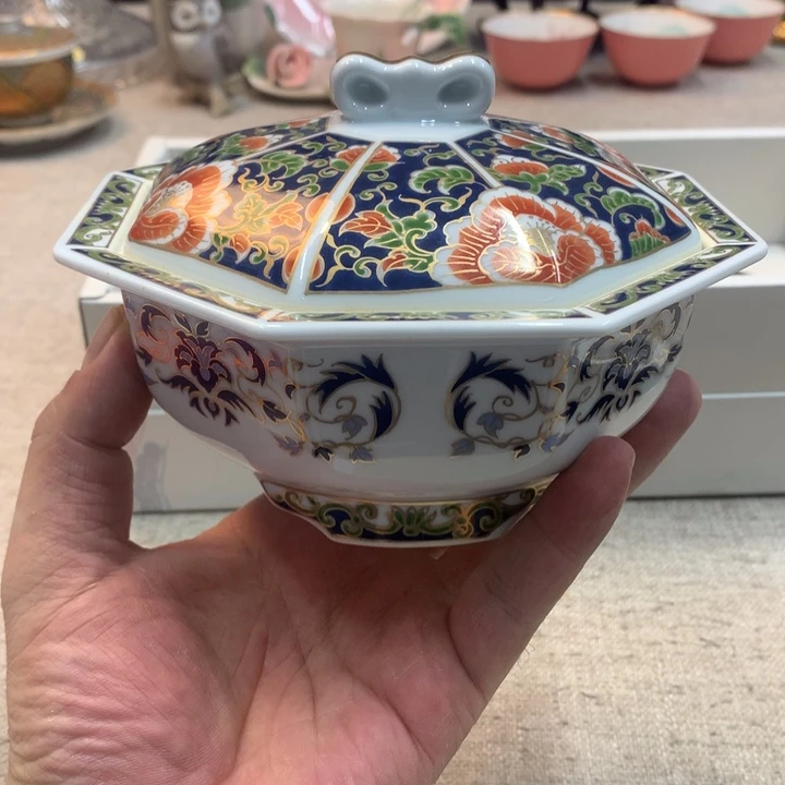 金瓷阁家的美丽瓷器