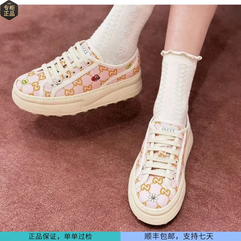 未使用 GUCCI/古驰 2591315未使用古驰粉色厚底多尺码