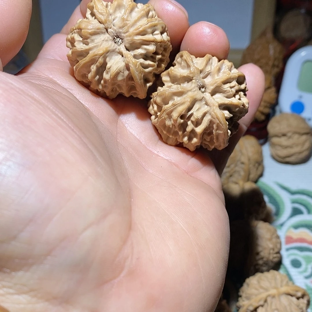 文玩核桃把件39尺苹果园