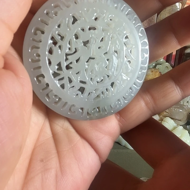 摆件精美绝伦玉瓷