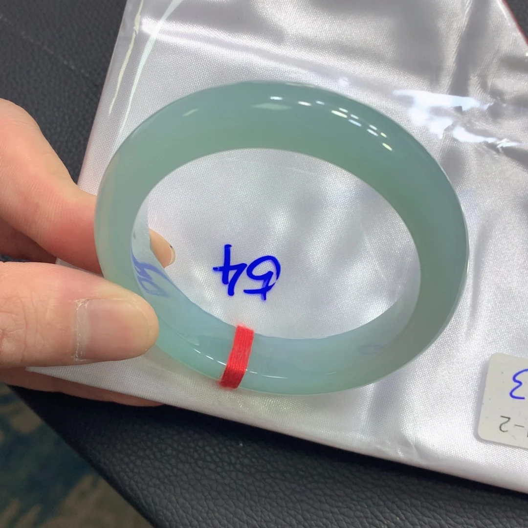 翡翠未镶嵌手镯翡翠（天空蓝）