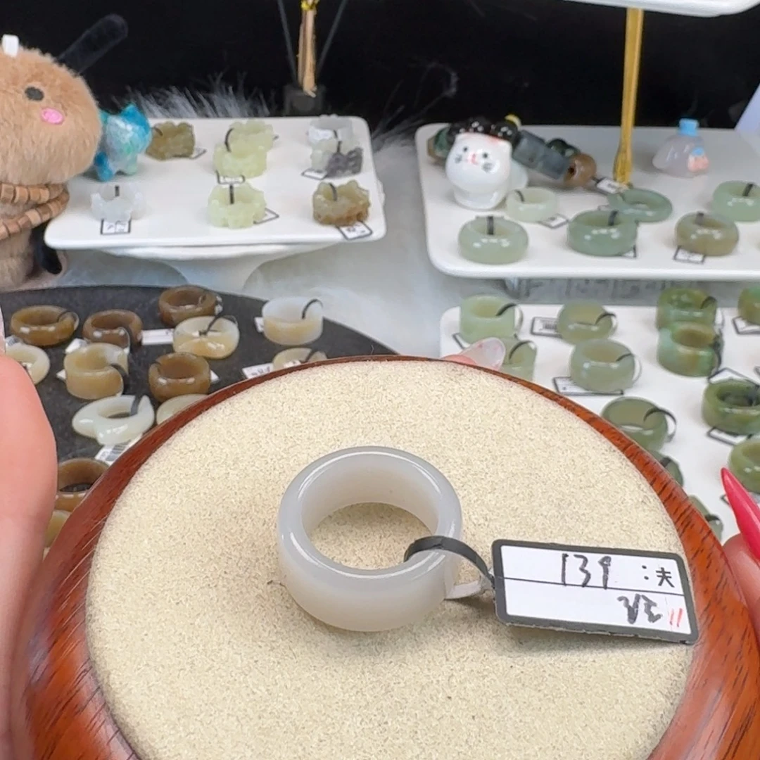 和田玉未镶嵌戒指O43浅紫直切17.2