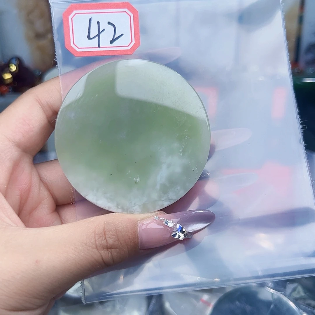 和田玉未镶嵌珠宝半成品