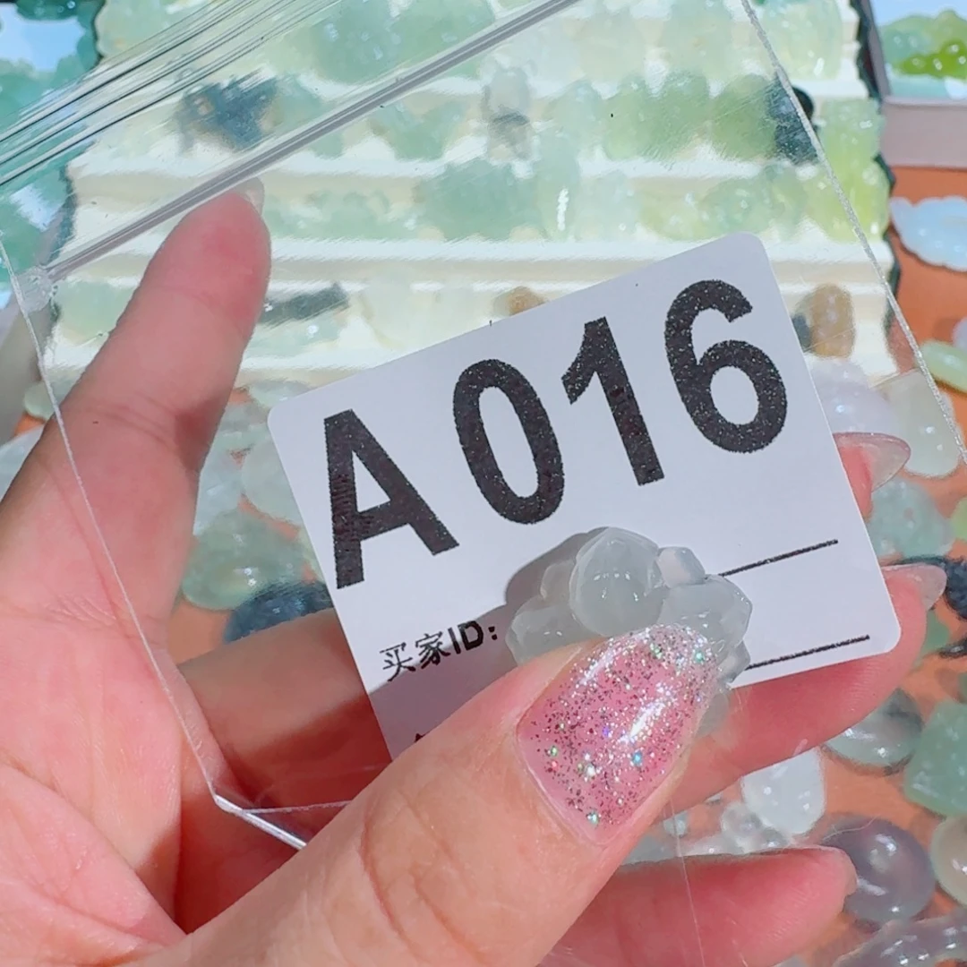 岫玉合金颈饰精美礼品