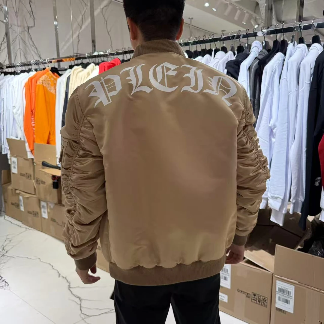 【CC在欧洲】PP特卖会  卡其色棒球棉服L码