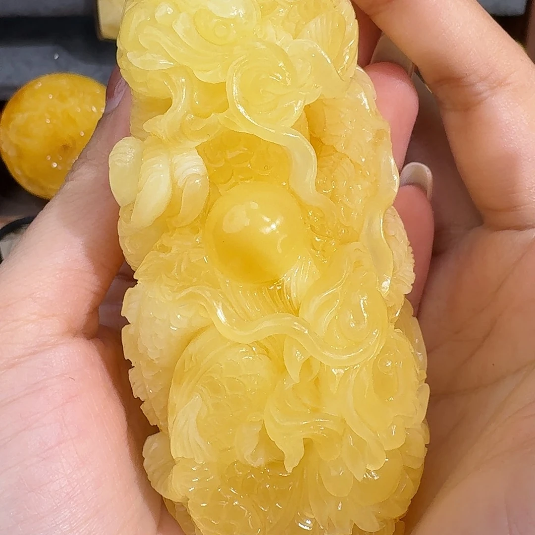 ¹***鱼植物珀未镶嵌裸石你