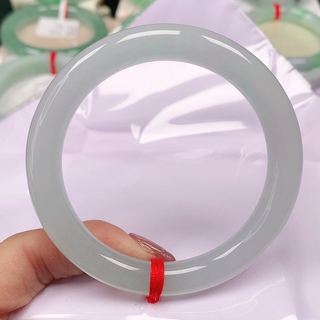 翡翠手镯（圆镯）未镶嵌天然翡翠手镯53