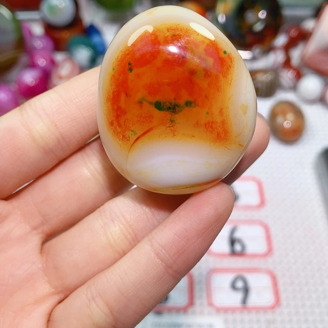 用***3玛瑙/玉髓未镶嵌珠宝奇石