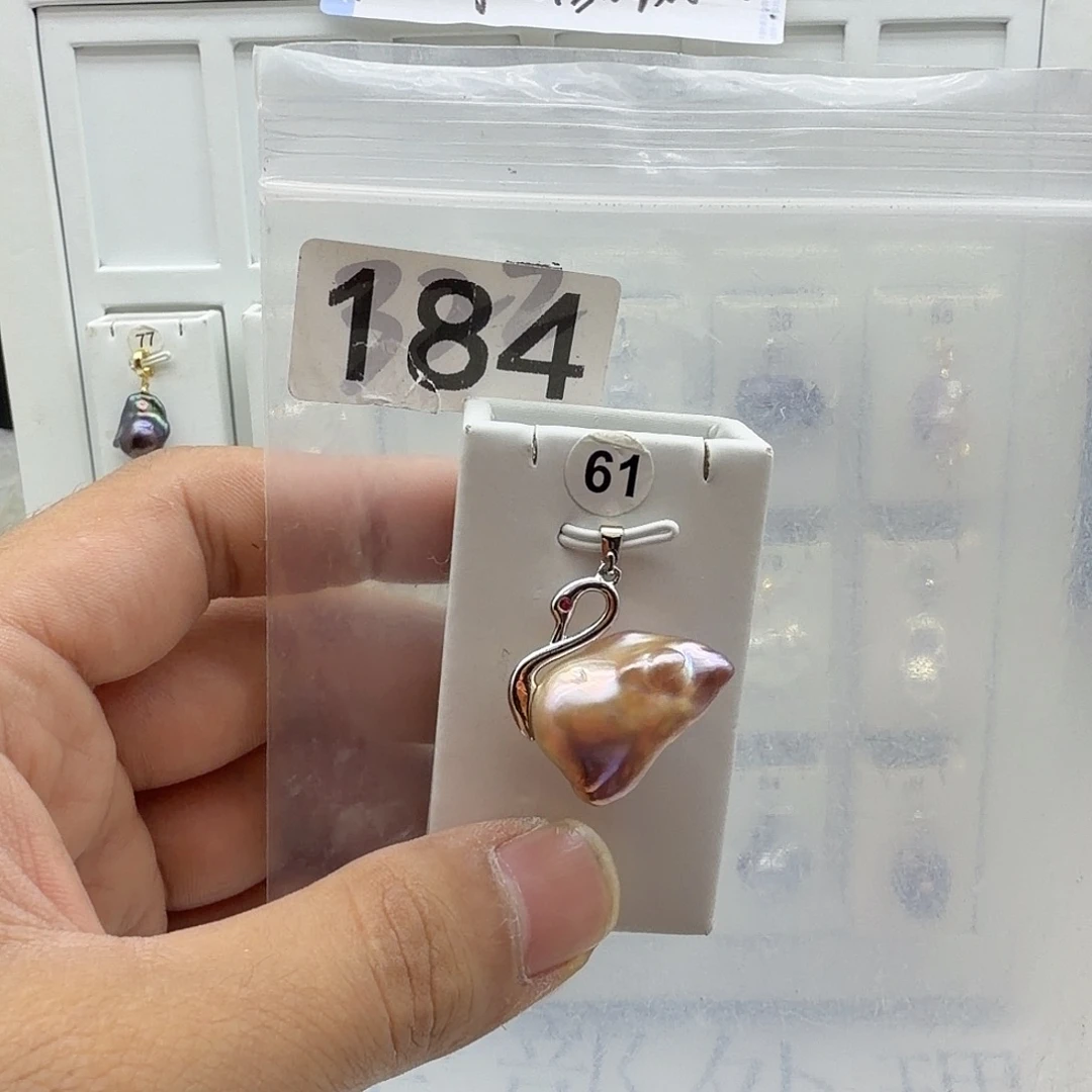 合金淡水珍珠颈饰