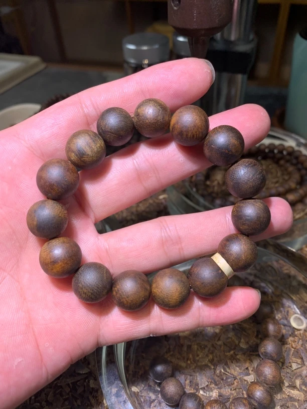 沉香手串单圈1488369