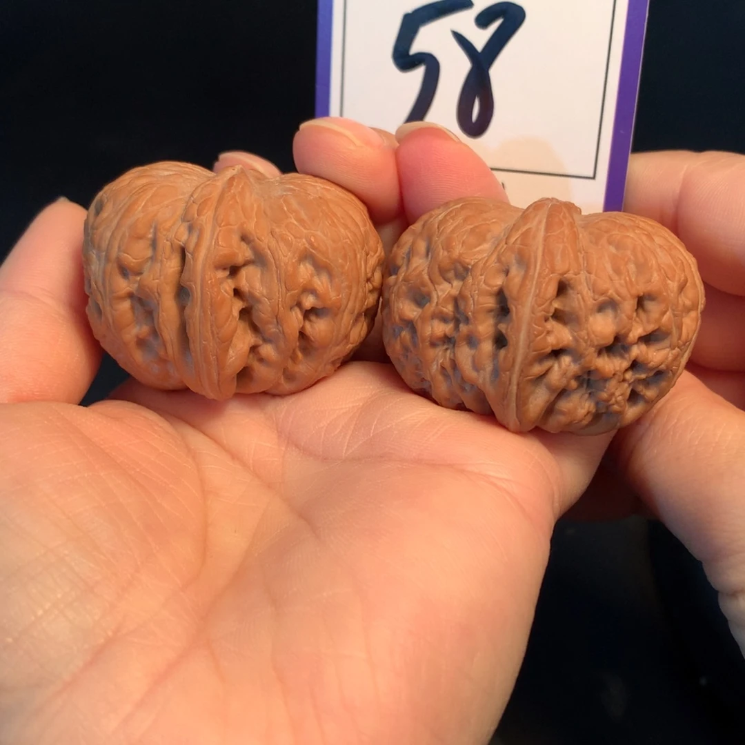 把件文玩核桃58元宝4.4