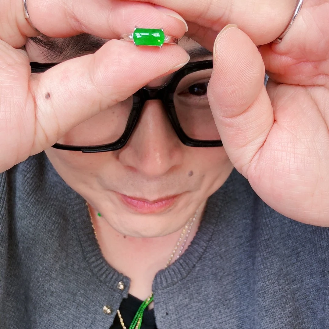 翡翠颈饰未镶嵌一个