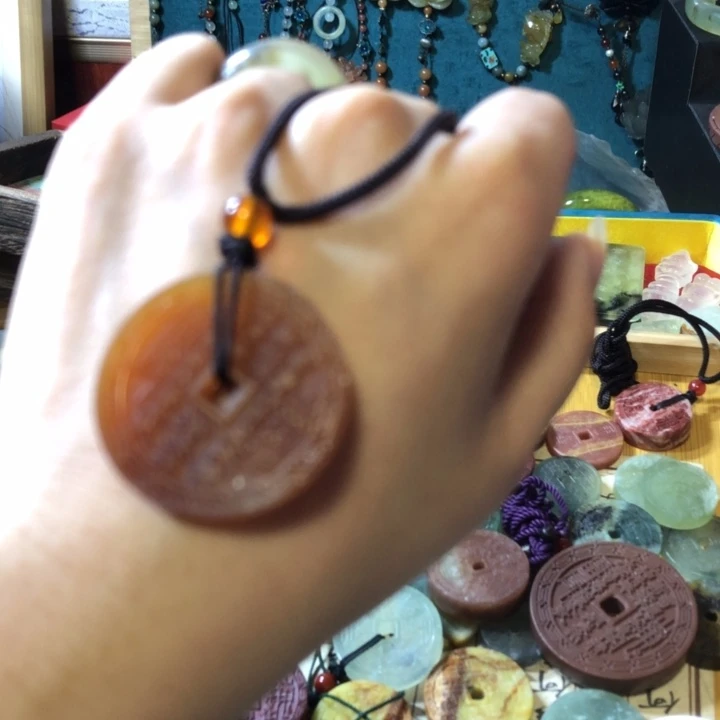 岫玉未镶嵌岫玉挂件