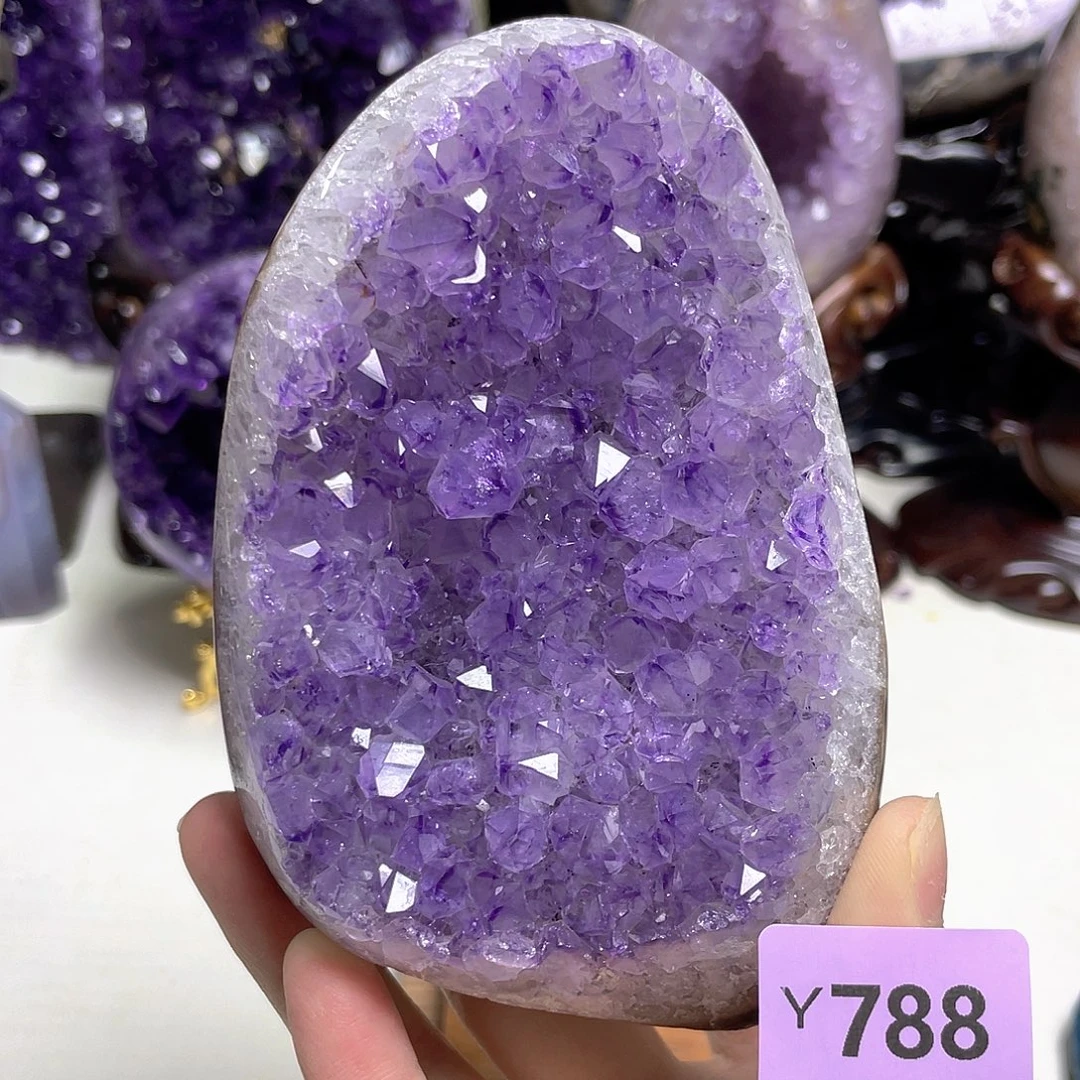 未镶嵌紫晶摆件漏！晶震