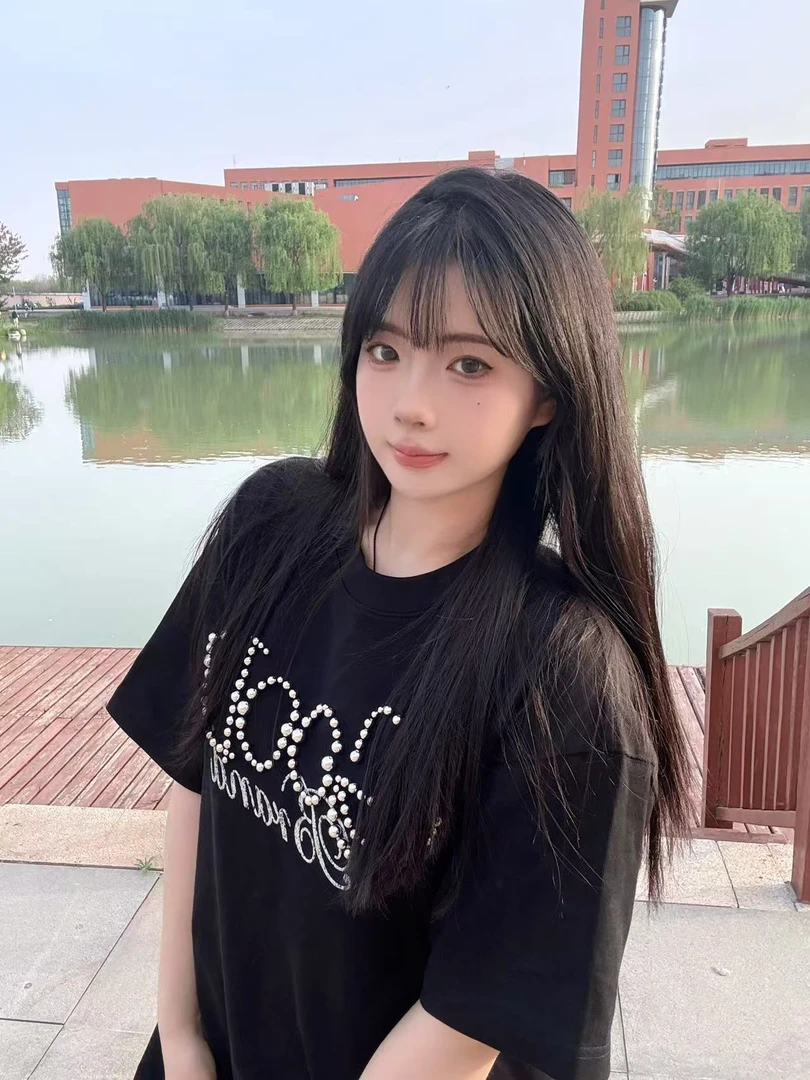 【范世錡同款】纯色珍珠轻奢短袖T恤 男女同款