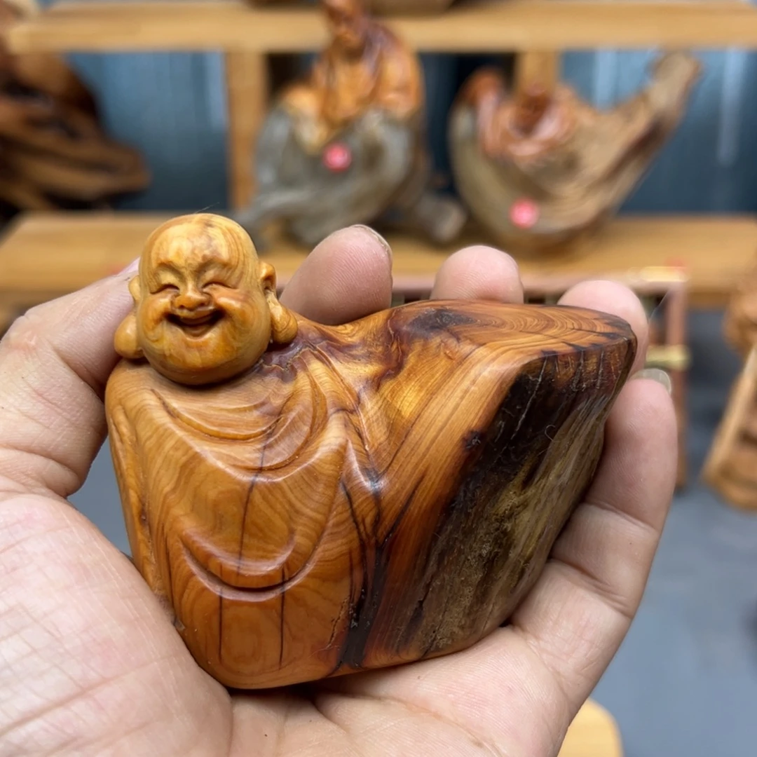 庆***青木崖柏木摆件手把件