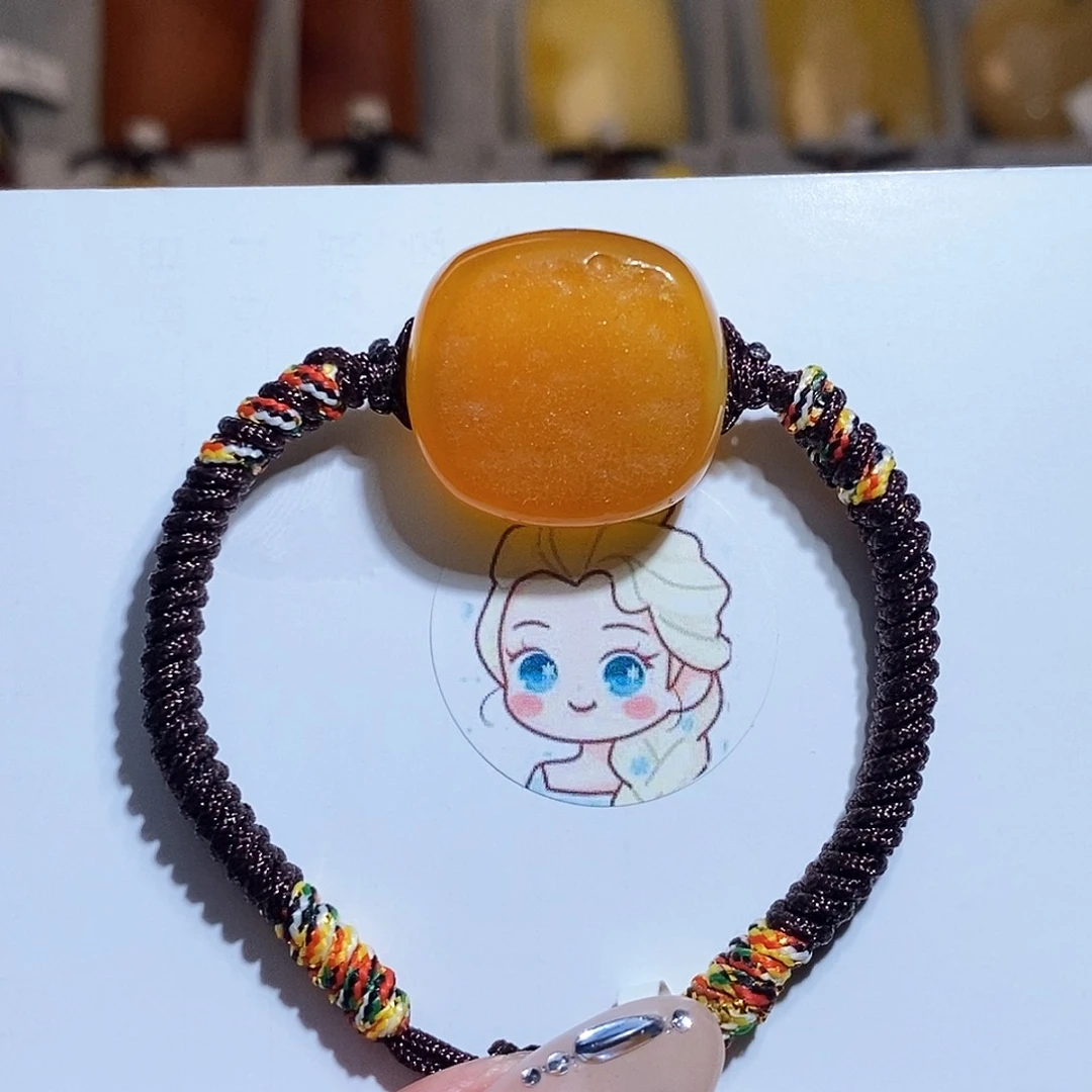 未镶嵌琥珀珠宝奇石