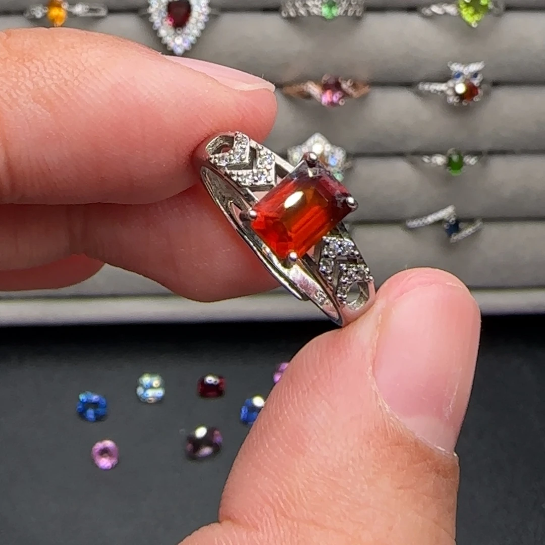 戒指银S925镶嵌石榴石（芬达石）