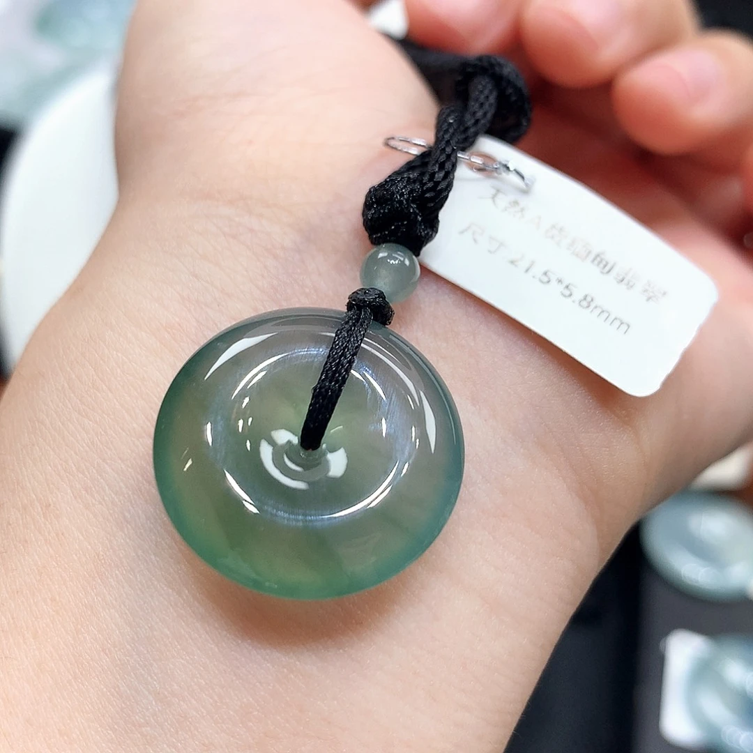 翡翠未镶嵌颈饰编号46，21.5/5.8