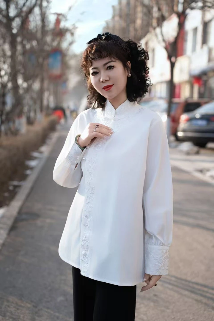 ZHIYAN'S EPOCH 100全棉早春重工刺绣百搭衬衣 ·新年限定