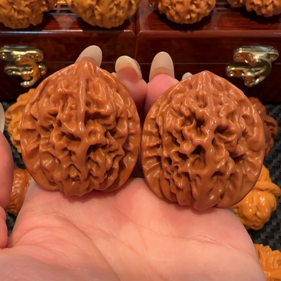 文玩核桃吊坠帝王38精品2741