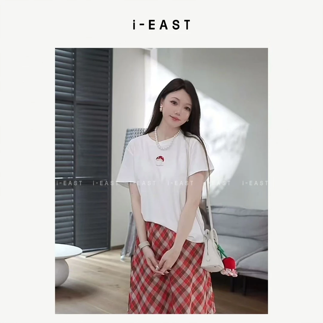 i-EAST NN 小蘑菇~时尚百搭圆领百搭短袖上衣-6C SYA54