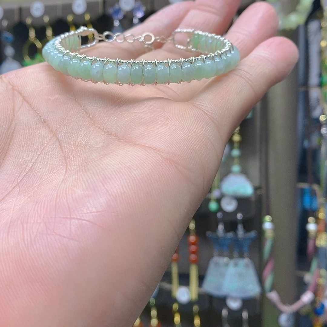 未镶嵌翡翠耳饰翡翠