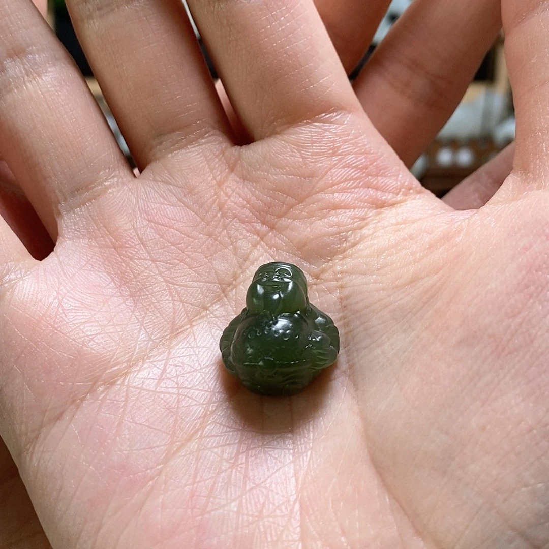 和田玉挂件未镶嵌爆*