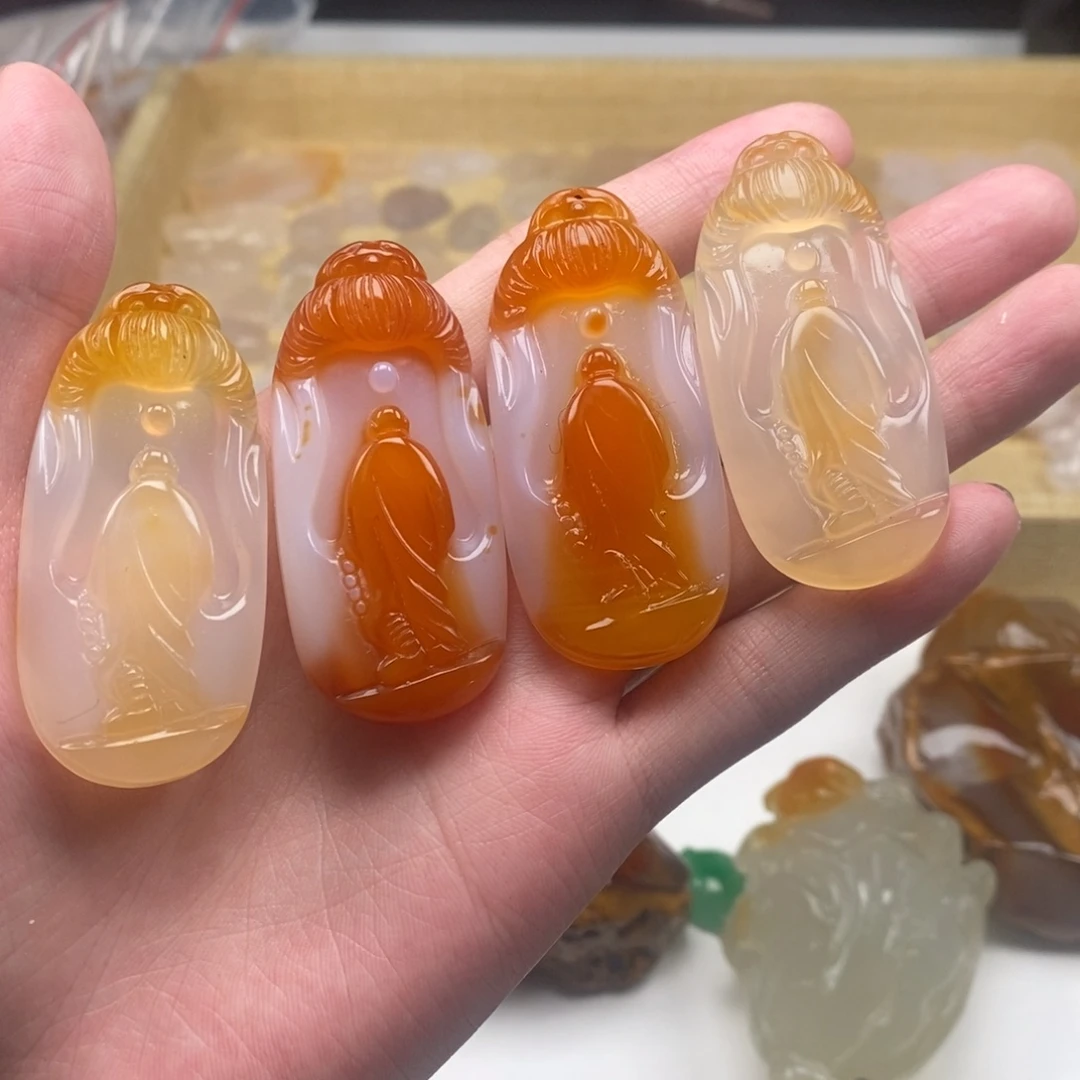 玛瑙/玉髓未镶嵌颈饰多样性发其一