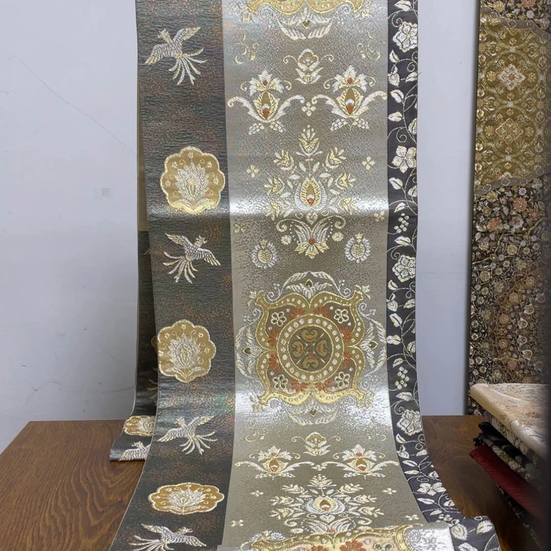 织绣织锦缎，织锦缎