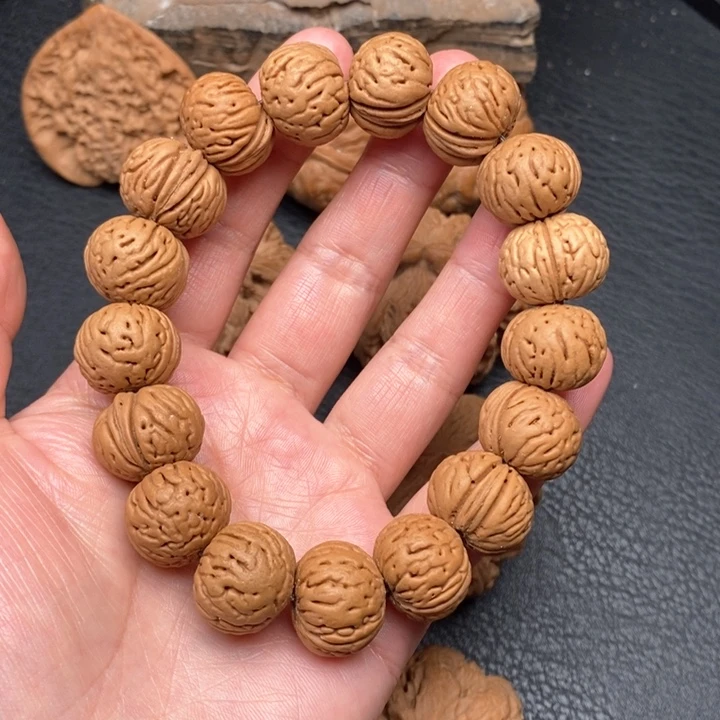 桃核把件尺寸16金豆