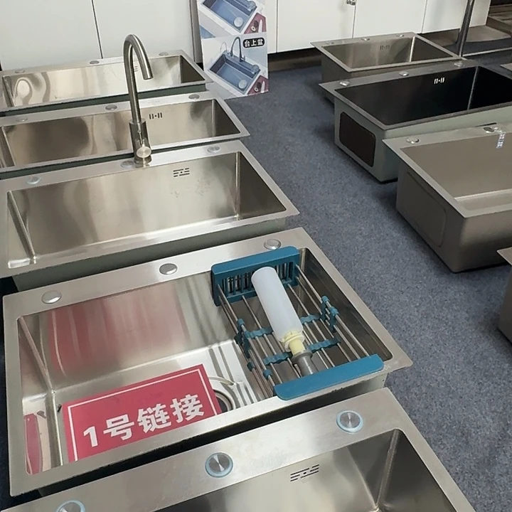 方形68.45的304的不锈钢圆龙头全套配齐