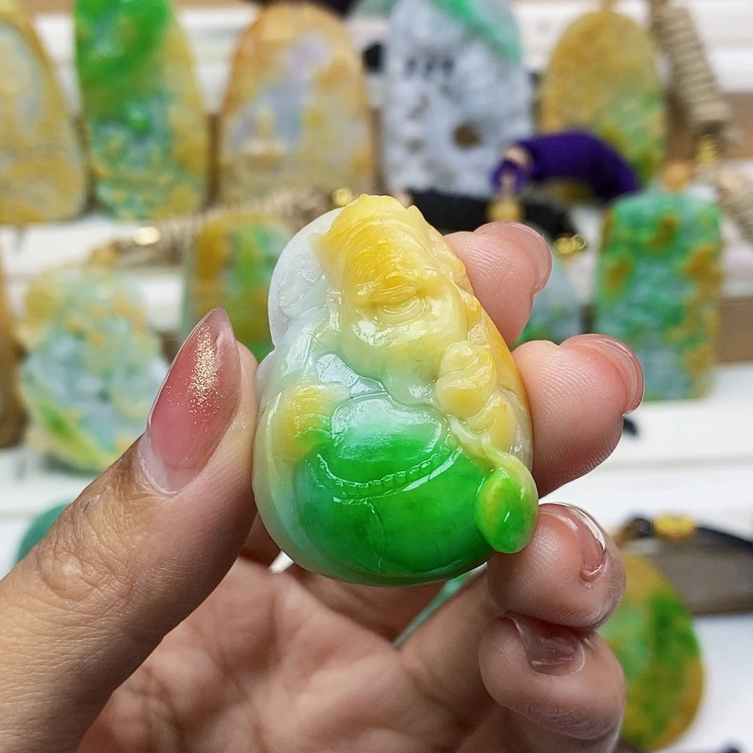 定制翡翠未镶嵌天然翡翠A货