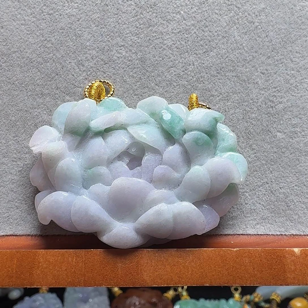 吊坠(赠链)未镶嵌翡翠