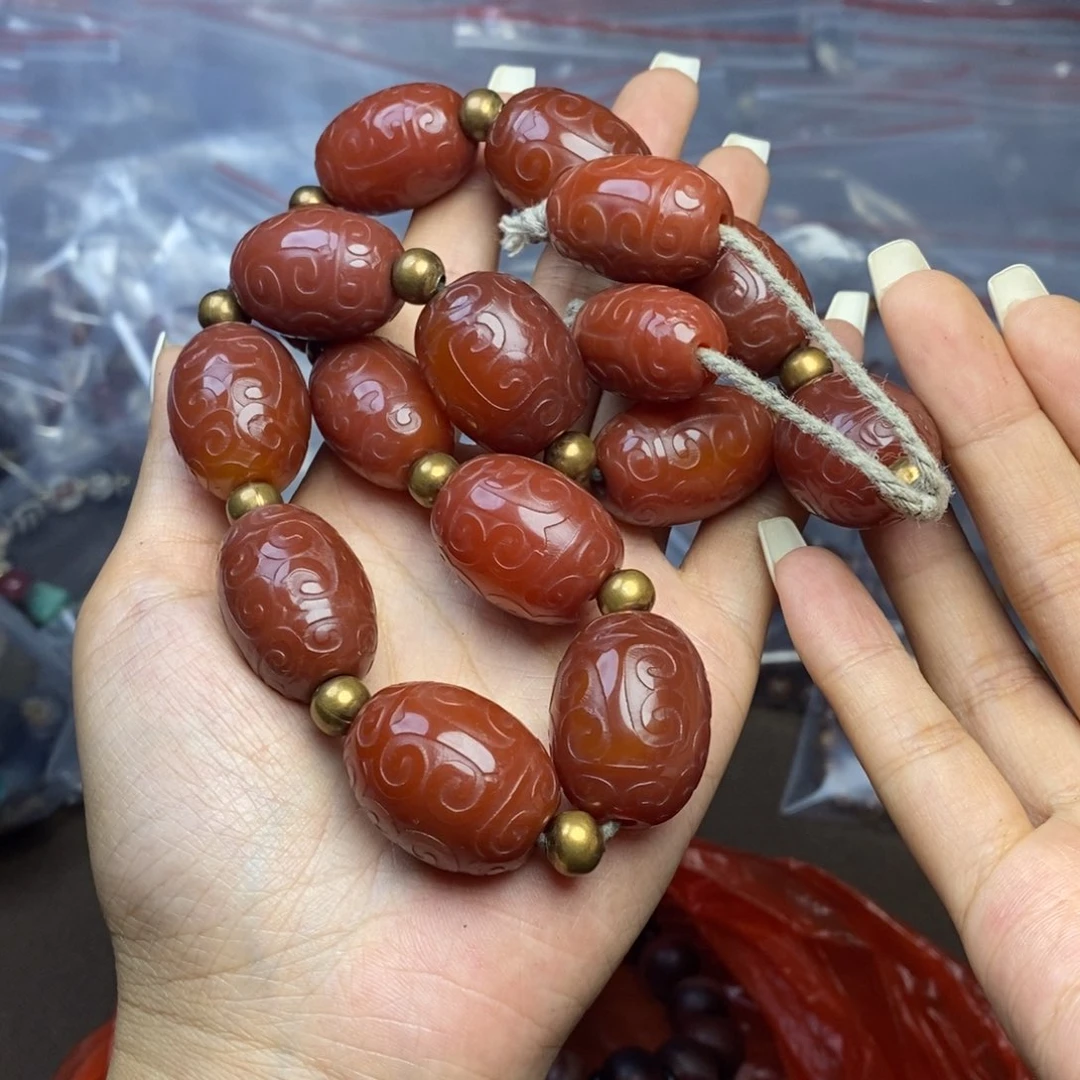 玛瑙/玉髓颈饰未镶嵌