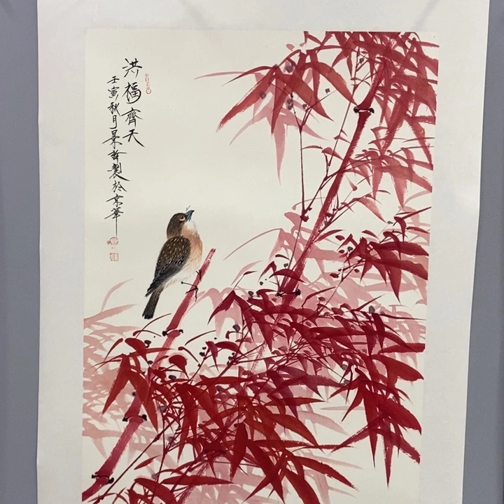 手绘作品等多种形式进行