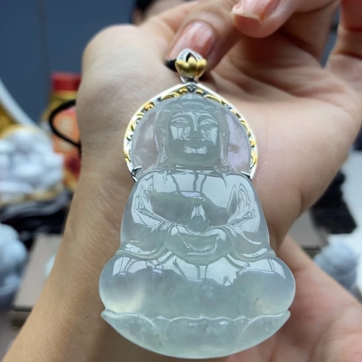 翡翠18K金镶嵌颈饰吊坠44