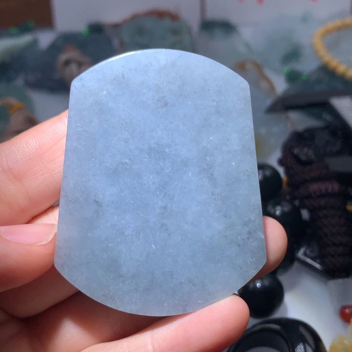 翡翠颈饰未镶嵌保真天然A货翡翠