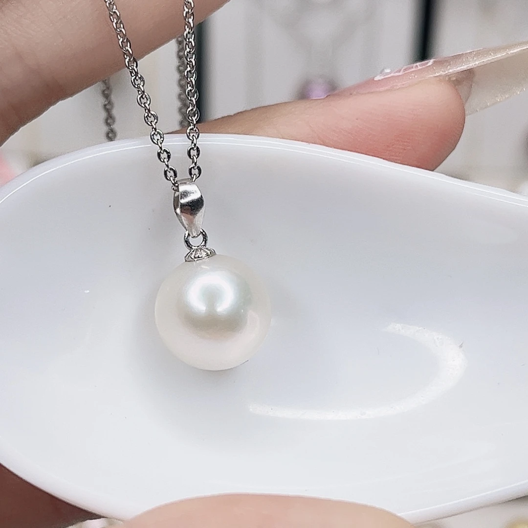嘟***o淡水珍珠吊坠(不含链)银S925镶嵌